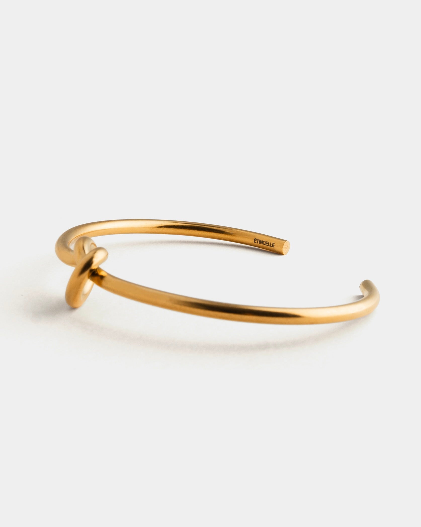 KNOT BRACELET