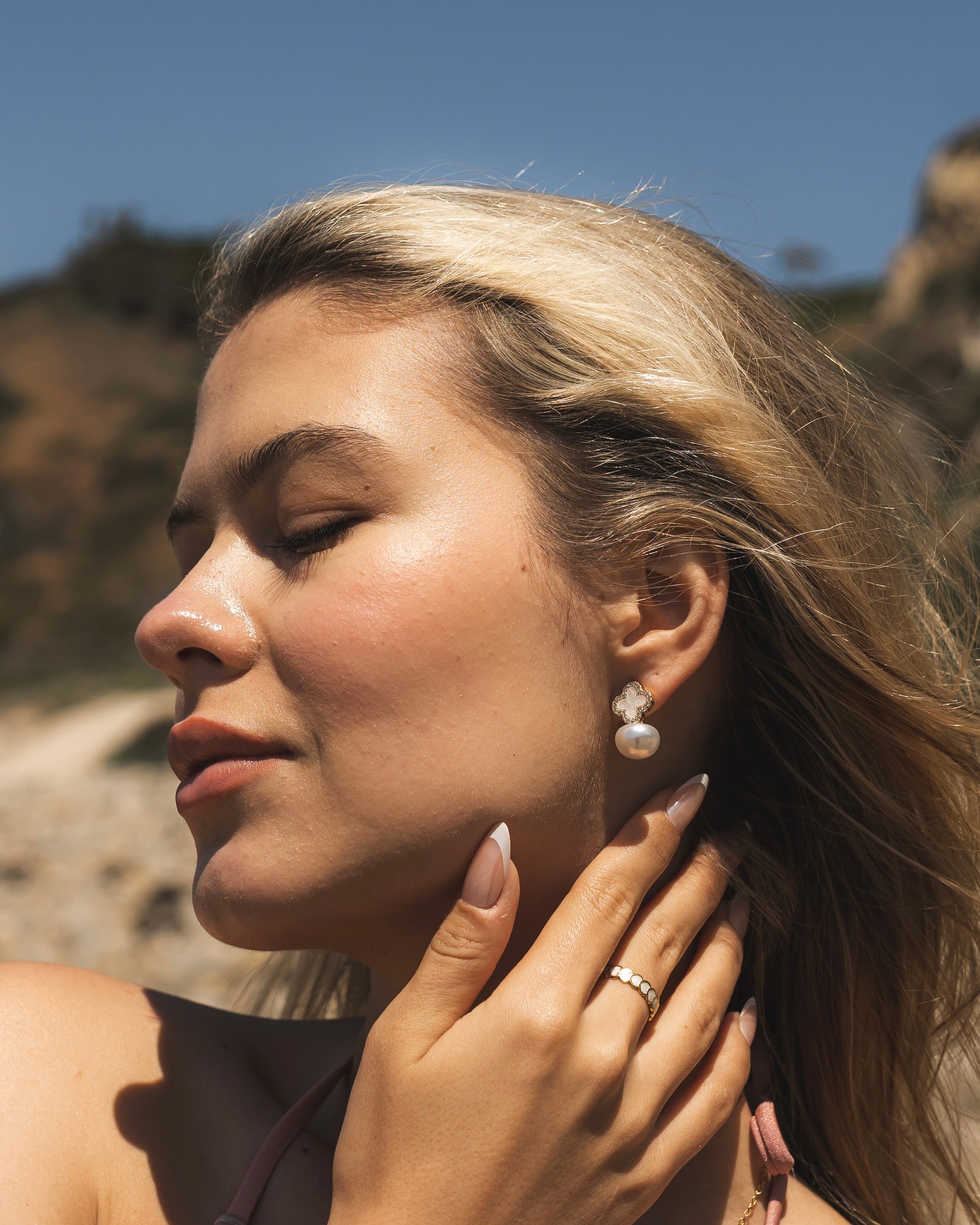 ALMA DAY EARRINGS