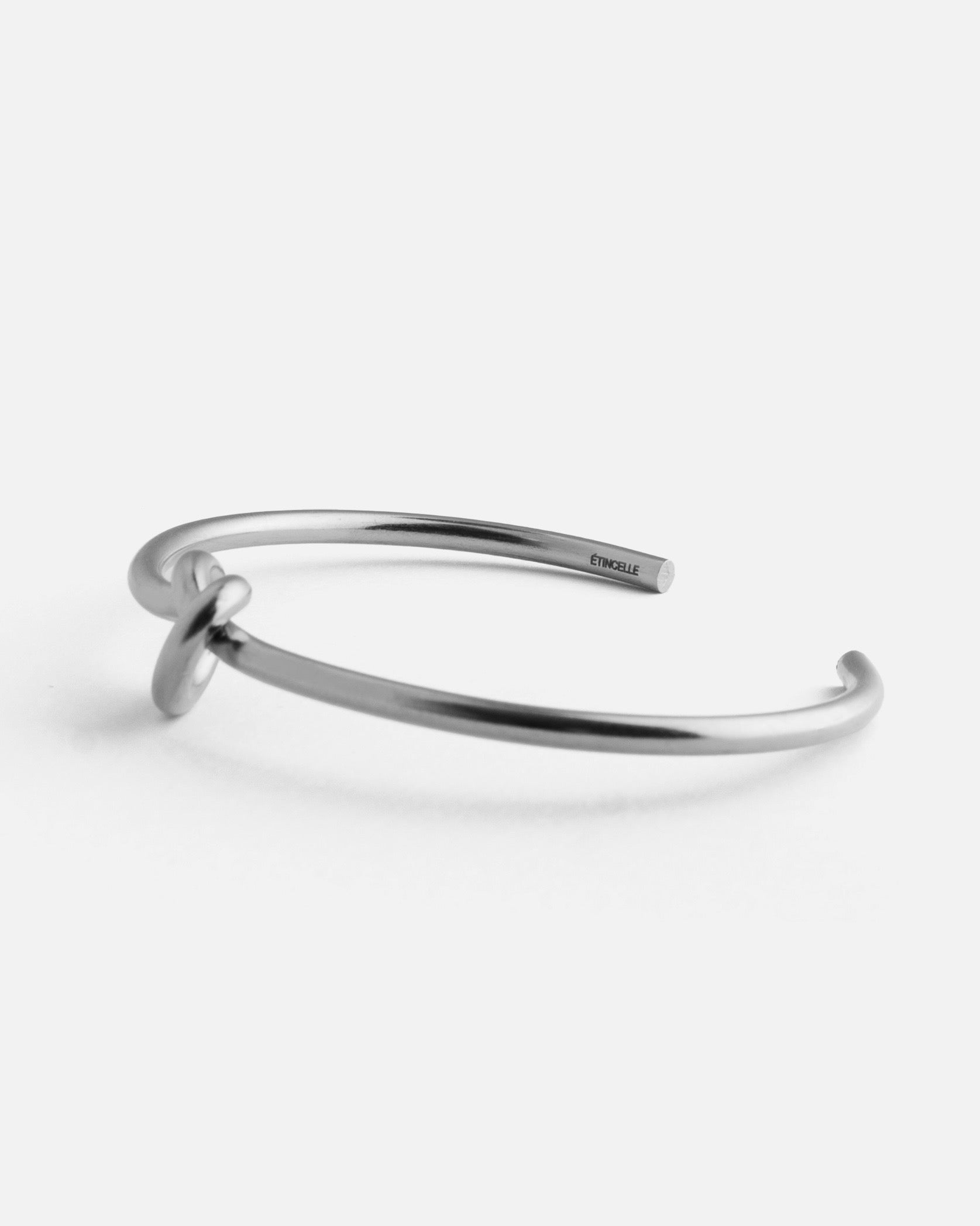 KNOT NIGHT BRACELET